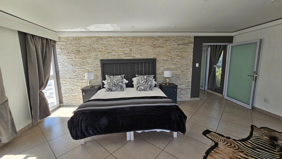 4 Bedroom Property for Sale in Britannia Bay Western Cape